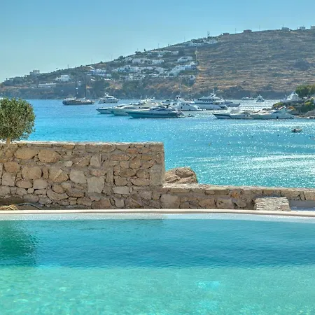 Beachfront Mykon Πλατύς Γιαλός