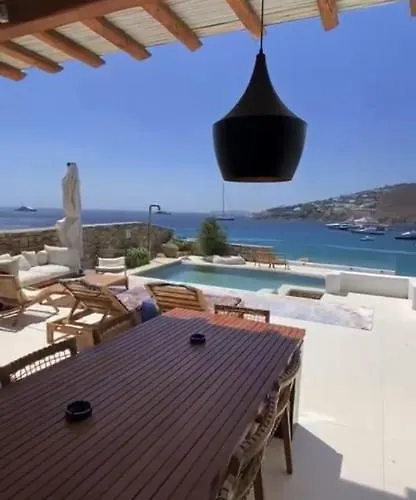 فيلة Beachfront Mykon