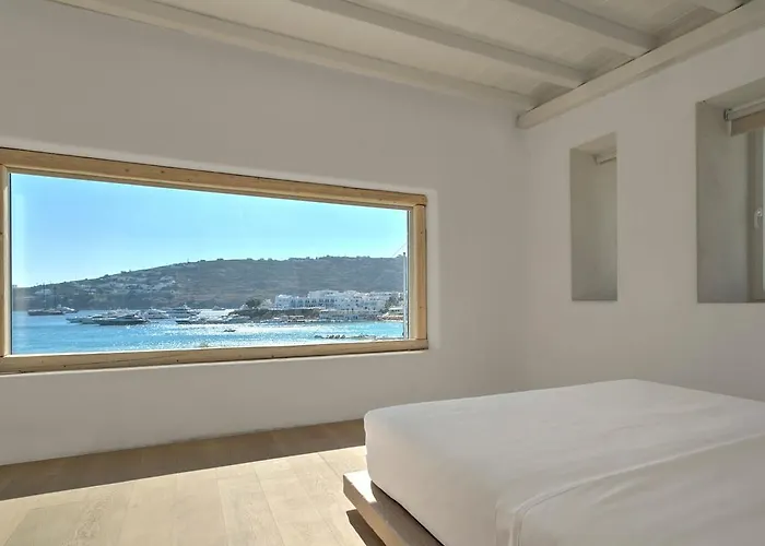 Beachfront Mykon Villa